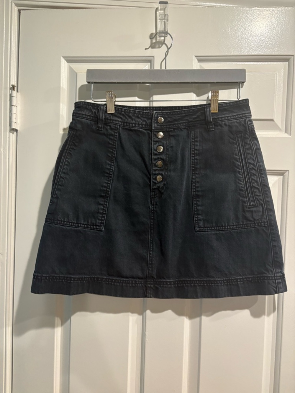 Free People mini denim skirt snaps denim sz 31 M